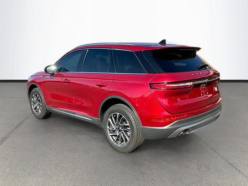 Red Carpet Metallic Tinted Clearcoat 2022 Lincoln Corsair Standard