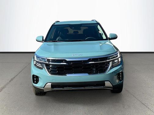 Blue 2026 Kia Seltos SX