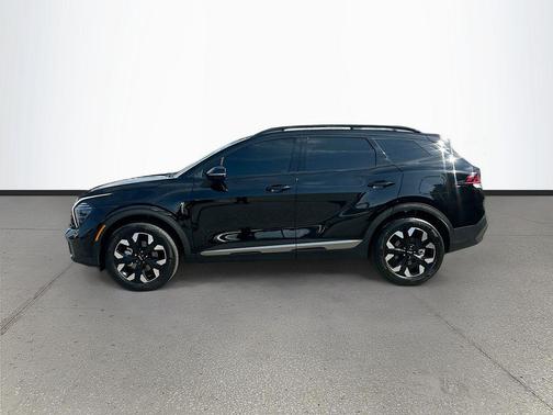 Ebony Black 2024 Kia Sportage X-Line