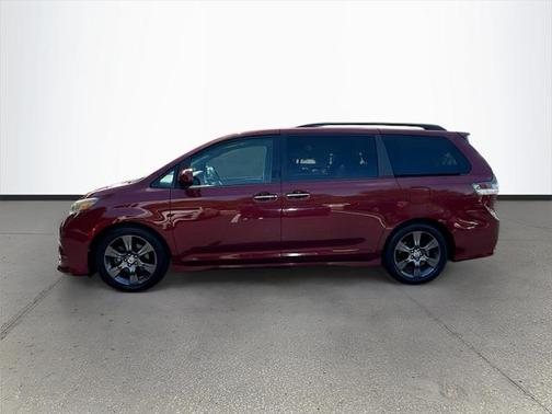 2015 Toyota Sienna SE