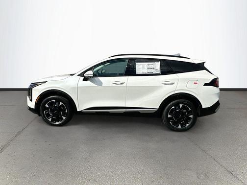 White Pearl 2026 Kia Sportage Hybrid SX-Prestige