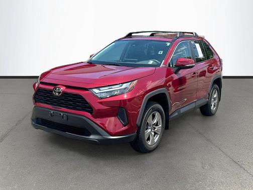 Ruby Flare Pearl 2022 Toyota RAV4 XLE