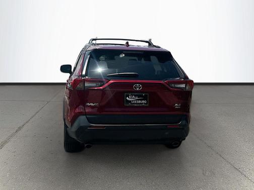 Ruby Flare Pearl 2022 Toyota RAV4 XLE