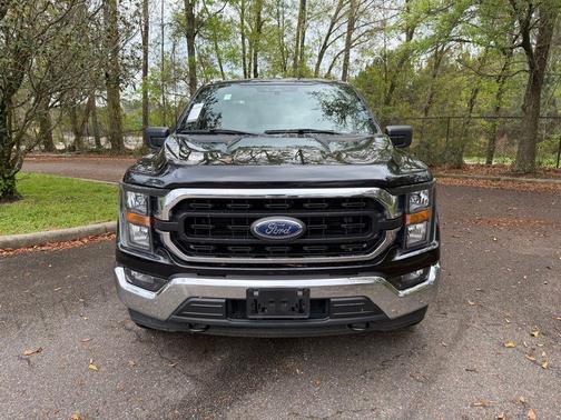Agate Black Metallic 2023 Ford F-150 XLT