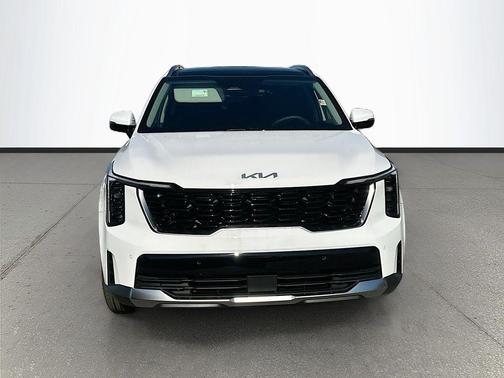 White 2026 Kia Sorento S