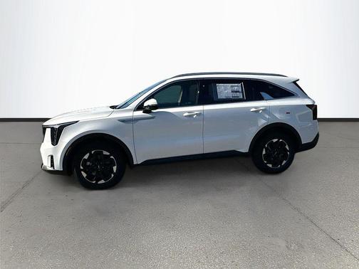 White 2026 Kia Sorento S