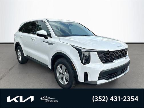 White Pearl 2026 Kia Sorento LX