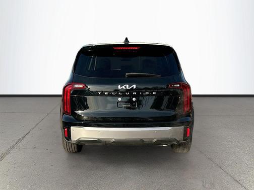2025 Kia Telluride LX
