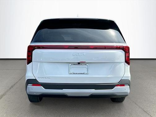 2025 Kia Carnival LXS