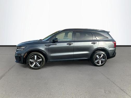 Gravity Grey 2022 Kia Sorento S