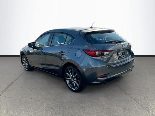 Machine Gray 2018 Mazda Mazda3 Touring