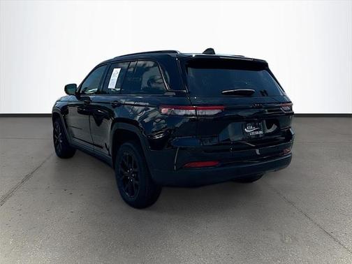 2024 Jeep Grand Cherokee Altitude