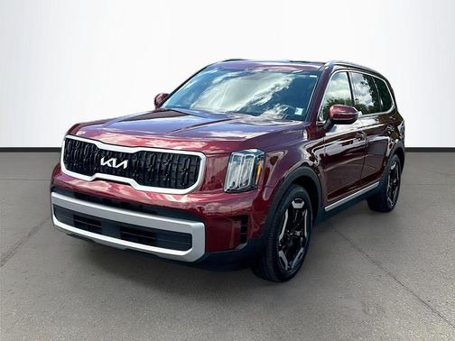 Dawning Red 2023 Kia Telluride EX