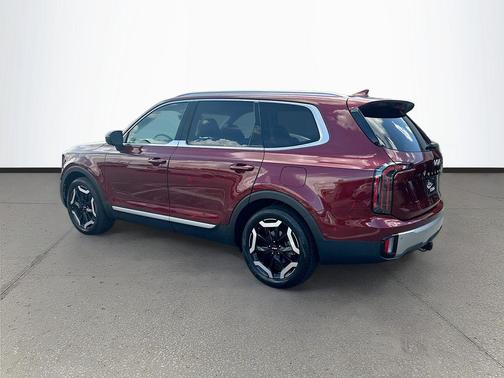 Dawning Red 2023 Kia Telluride EX