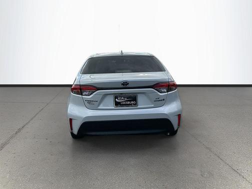 2024 Toyota Corolla Hybrid SE