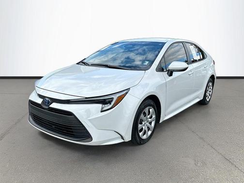 2024 Toyota Corolla Hybrid SE