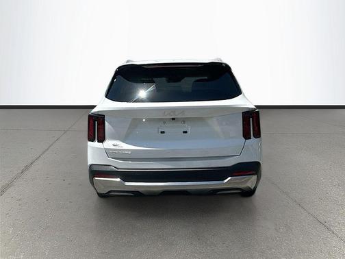 Glacial White Pearl 2026 Kia Sorento S