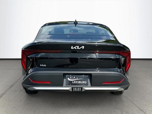 2025 Kia K4 LX