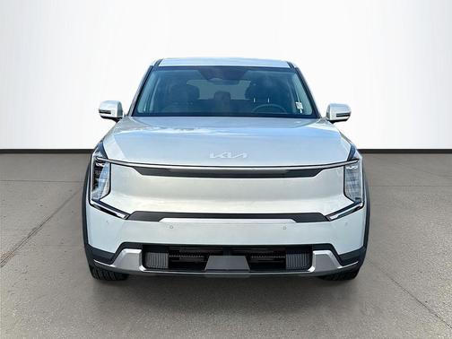 2026 Kia EV9 Light Long Range