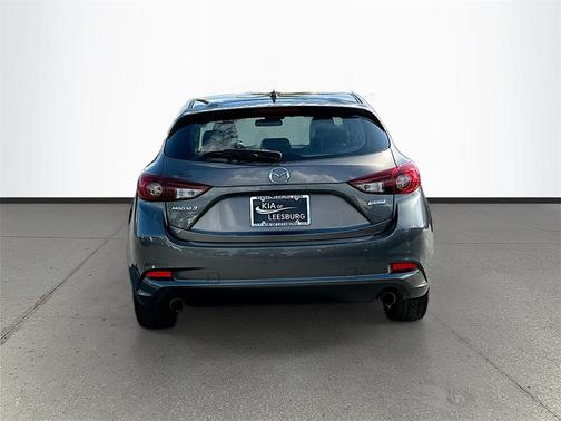 2018 Mazda Mazda3 Touring