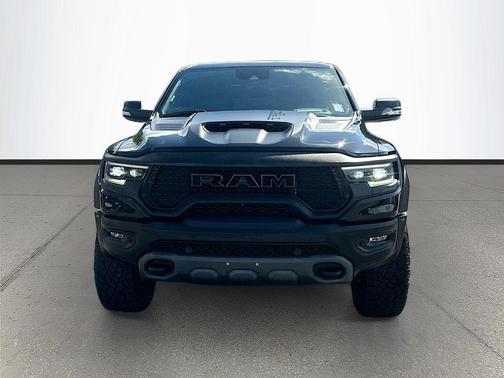 Diamond Black Crystal Pearlcoat 2021 RAM 1500 TRX