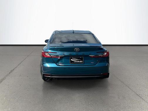 Ocean Gem 2025 Toyota Camry SE