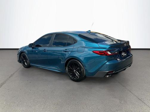 Ocean Gem 2025 Toyota Camry SE