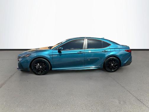 Ocean Gem 2025 Toyota Camry SE