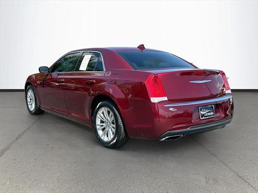 2016 Chrysler 300 S