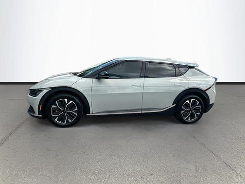Glacier 2024 Kia EV6 Light Long Range