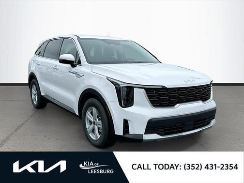2025 Kia Sorento LX