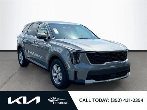 2025 Kia Sorento LX