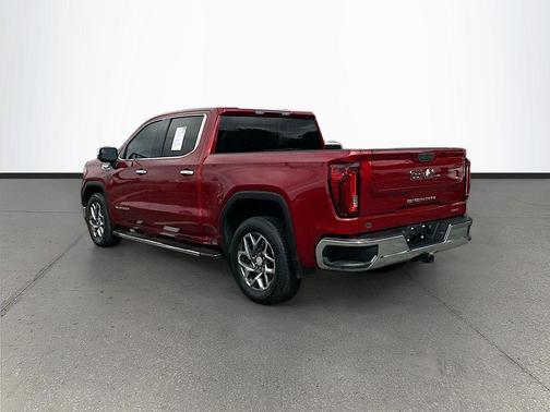 Volcanic Red Tintcoat 2023 GMC Sierra 1500 SLT