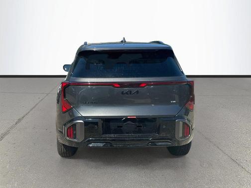 Interstellar Gr 2027 Kia Seltos X-Line S