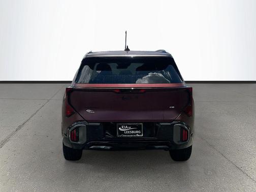 Magma Red 2027 Kia Seltos X-Line SX