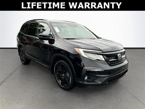 2022 Honda Pilot AWD Black Edition
