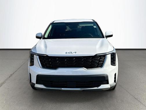 2025 Kia Sorento LX