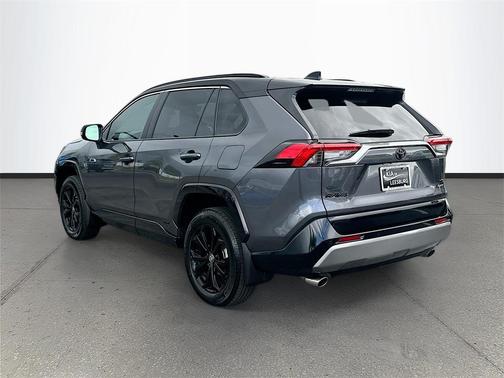 2025 Toyota RAV4 Hybrid SE