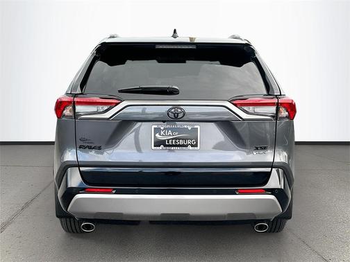 2025 Toyota RAV4 Hybrid SE