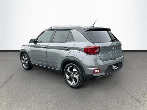 2023 Hyundai VENUE Limited