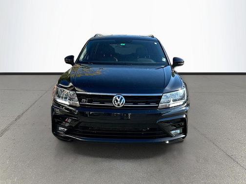 2021 Volkswagen Tiguan 2.0T SE R-Line Black