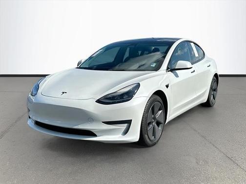 2022 Tesla Model 3 Long Range
