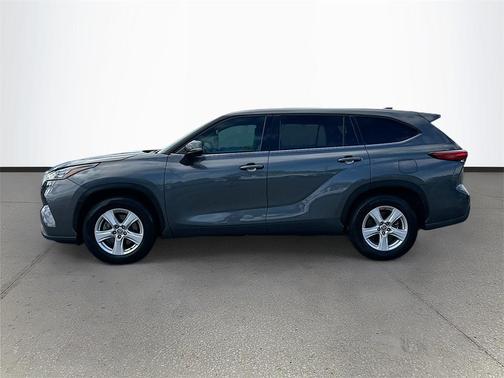 2020 Toyota Highlander LE