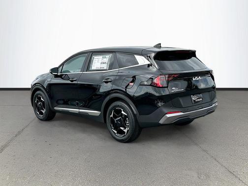 Ebony 2026 Kia Sportage EX