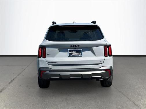 2025 Kia Sorento EX