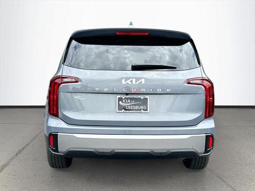 2025 Kia Telluride LX