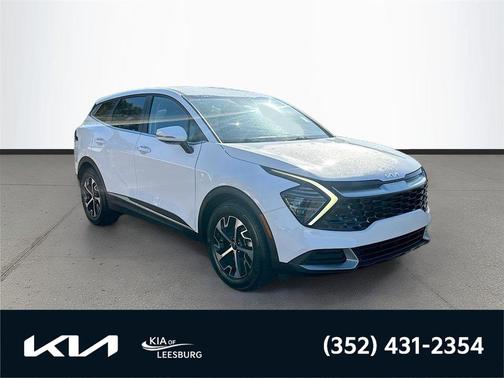 Glacial White Pearl 2024 Kia Sportage EX