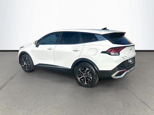 Glacial White Pearl 2024 Kia Sportage EX