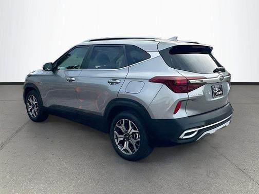 Steel Gray 2021 Kia Seltos EX