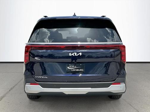 2025 Kia Carnival EX
